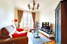 Apartamento en París - Bd de Grenelle - Paris 15 - 215028 Apartamento en París - Bd de Grenelle - Paris 15 - 215028