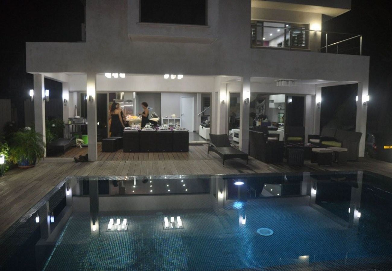 Villa en Maharepa - #10 Pool Villa Bliss by TAHITI VILLAS